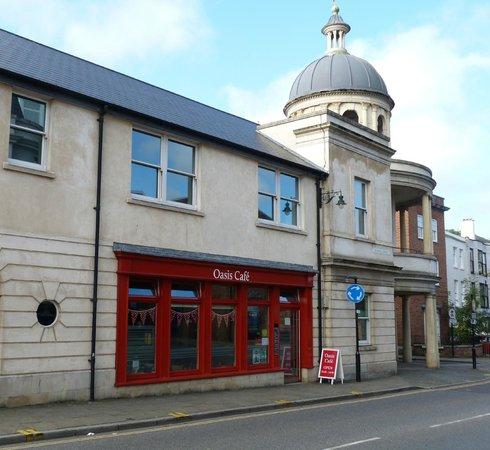 Oasis Cafe